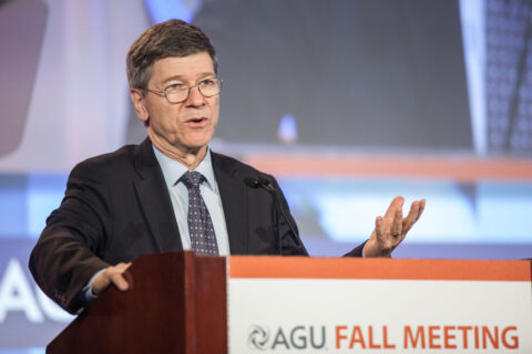 Jeffrey Sachs, director of the Earth Institute at Columbia University, talks about the unique role geoscientists can play in reducing climate threats. © Gary Wagner Photos