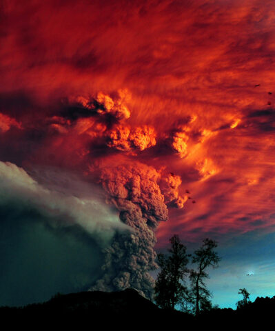 Ash billows from Puyehue volcano in southern Chile on 5 June 2011, the day after the volcano erupted for the first time in 50 years, prompting evacuation of 3500 people. Ash from the eruption reached Argentina. Credit: AFP Photo/Claudio Santana
