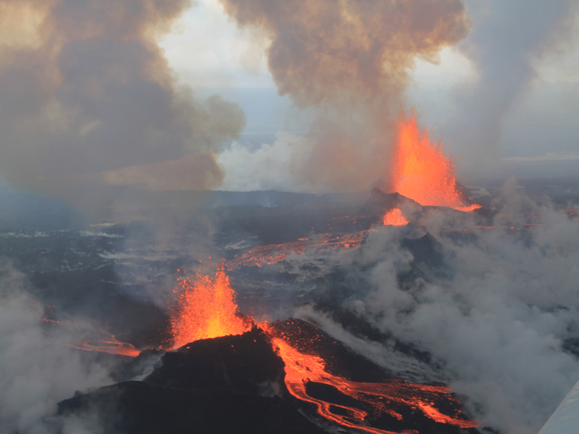 Icelandic Eruption Caused Record-Breaking Sulfur Dioxide Release - Eos