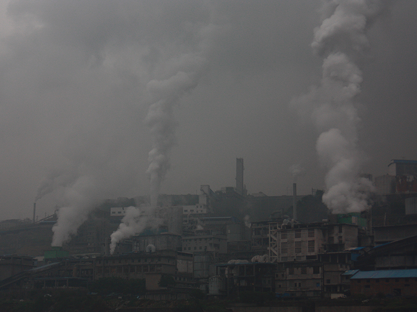 Photo of a polluted city in China. Air pollution causes one out of eight deaths globally, according to the World Health Organization.