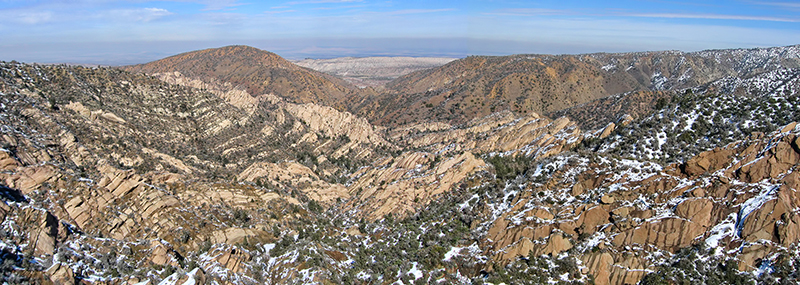 Devil’s Punchbowl, California