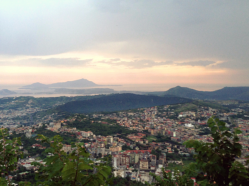 Researchers hope to pinpoint timing of future eruptions in Italy’s Campi Flegrei caldera.