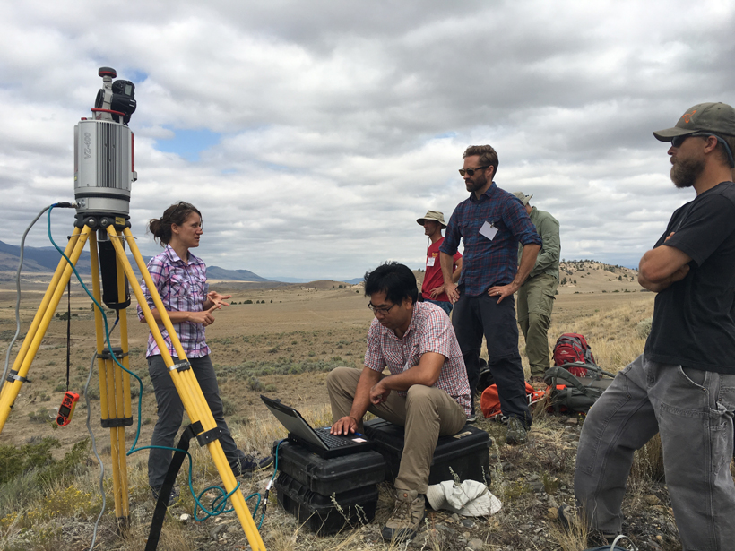 Geoscience instructors participating in a 2016 workshop.