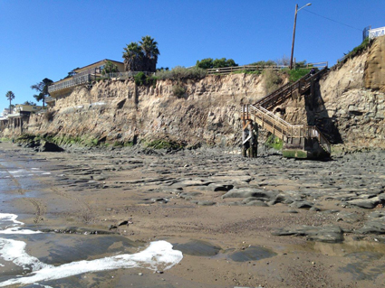 Exposed bedrock on the beach during very low (negative) tide at Isla Vista, California, in February 2017.