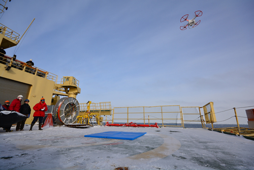 Drone explores the ice.