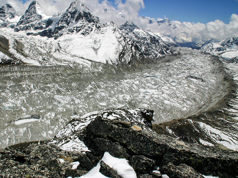 A new method combines elevation change with other data to estimate debris thickness on glaciers