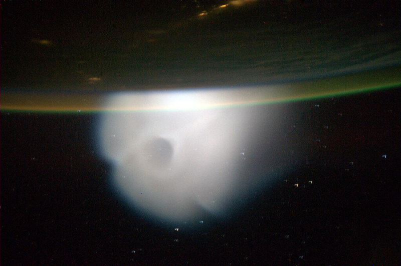 Astronaut Mike Hopkins photographed the plume of the 10 October 2013 missile launch as it expanded in the upper atmosphere.