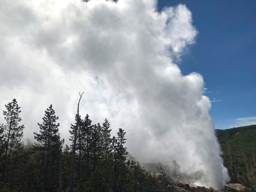 Steamboat Geyser in Yellowstone National Park