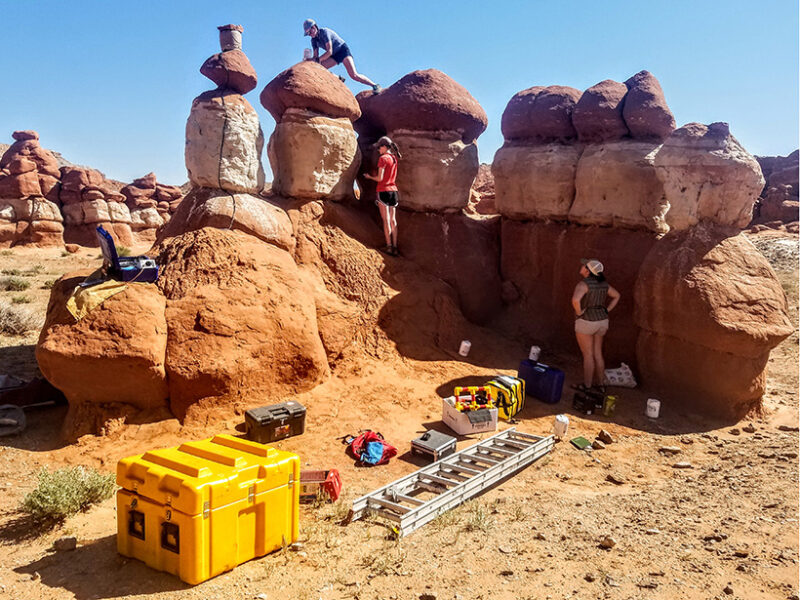 Podcast: Songs of the Arches (with Helicopters)