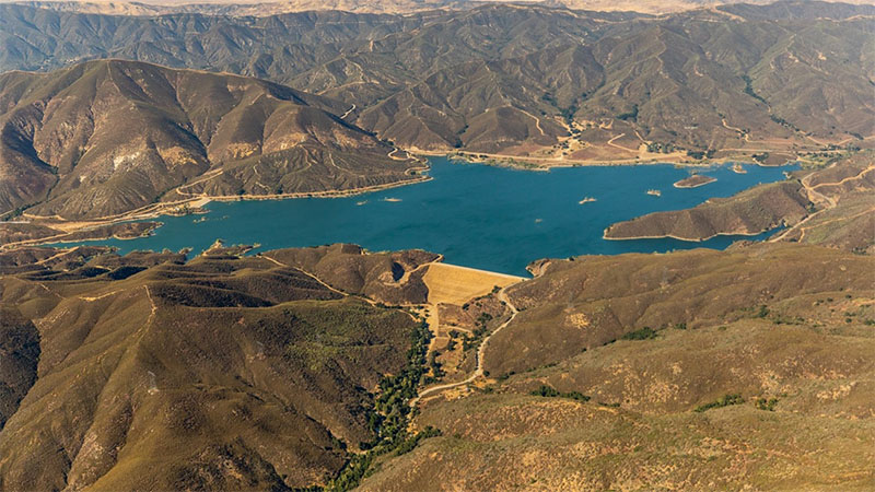 A water storage dam in Los Angeles, California. A water storage dam in Los Angeles, California.