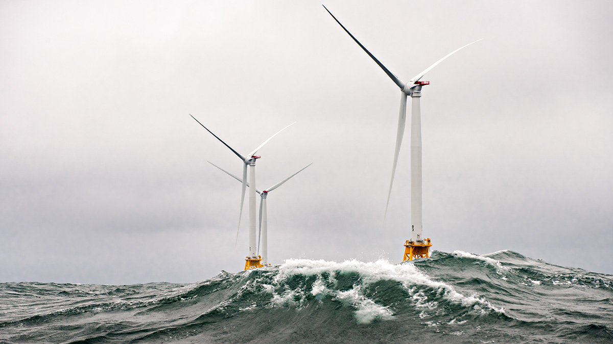 Cutting costs for large offshore wind farms