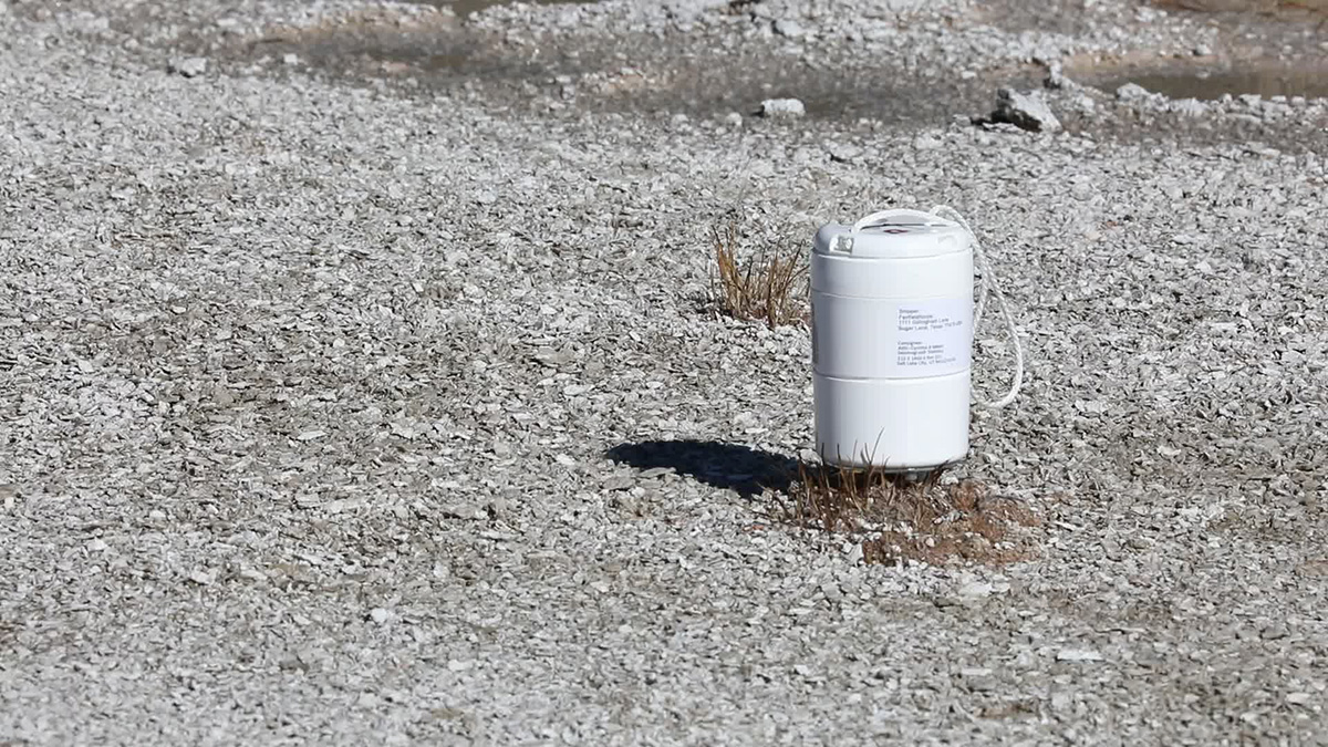 An image of a nodal seismometer
