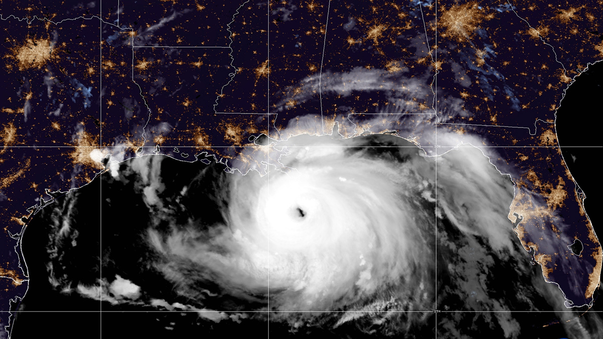 Satellite image of Hurricane Ida overnight on the Gulf Coast