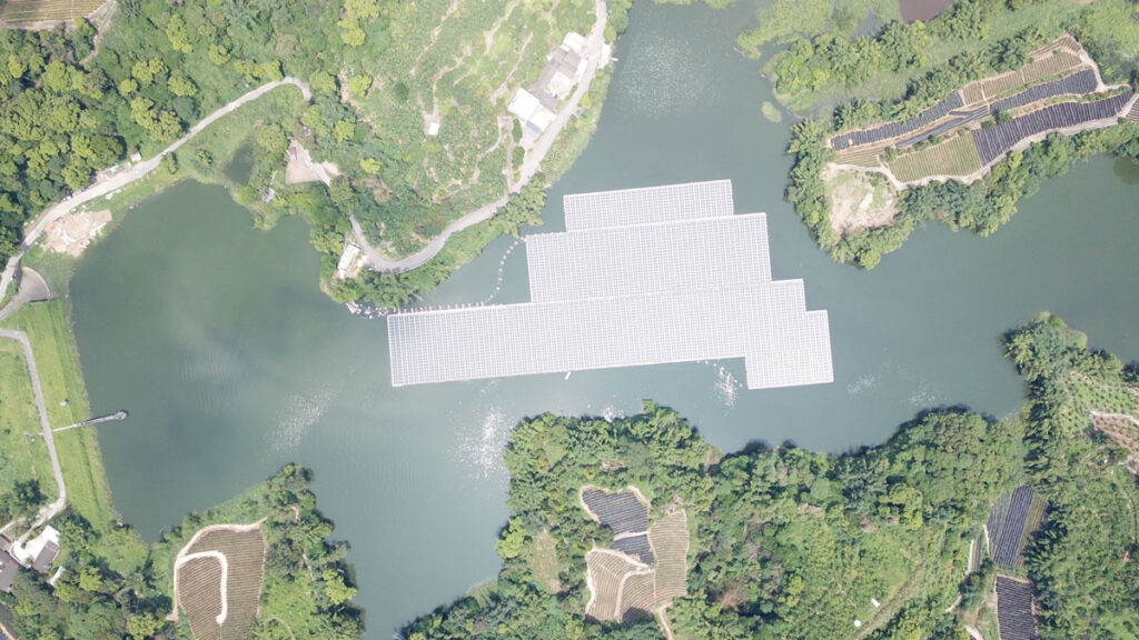 Aerial view of a solar photovoltaic power generation system on a reservoir in Taiwan.