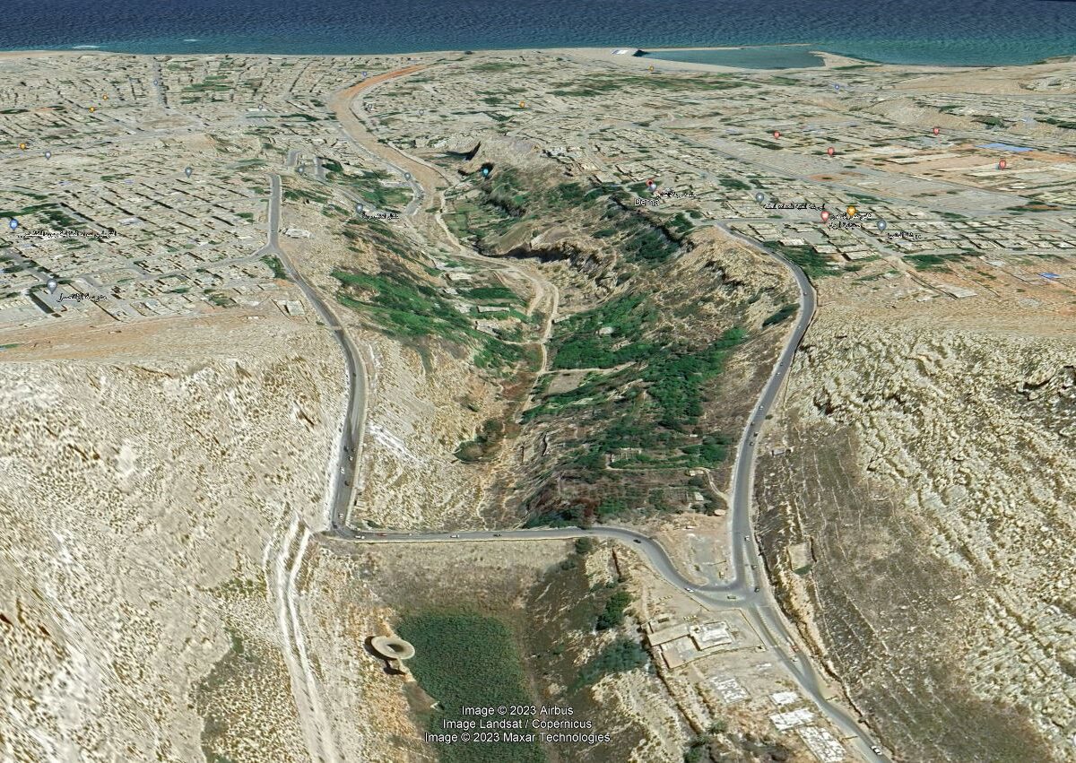Google Earth image of the lower dam and the city of Derna.