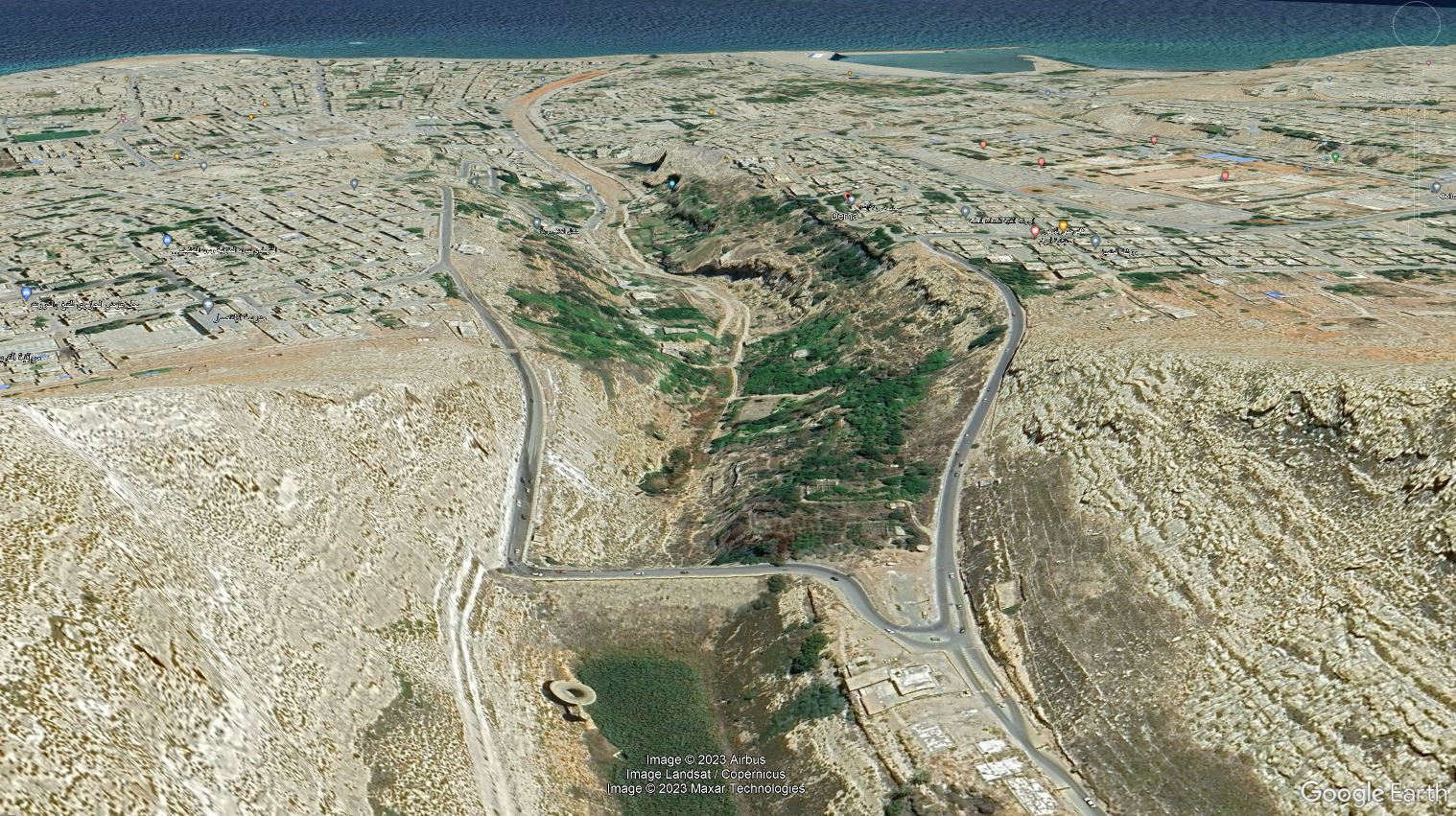 Google Earth image of the lower dam and the city of Derna.