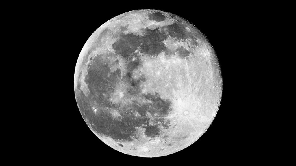 Luna de la Tierra