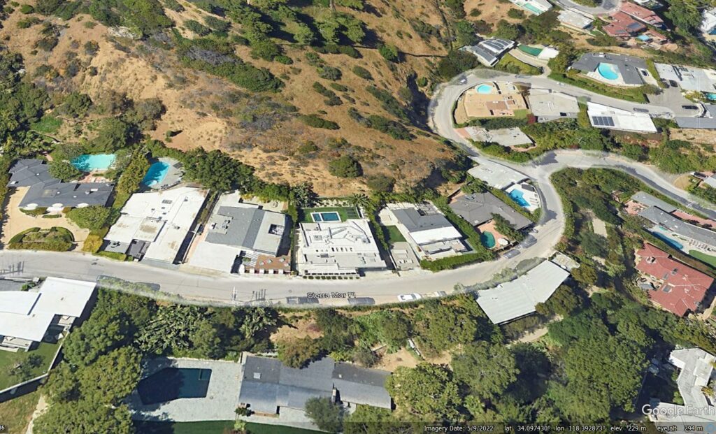 Google Earth image of the site of the 24 March 2024 landslide in the Hollywood Hills area of California.