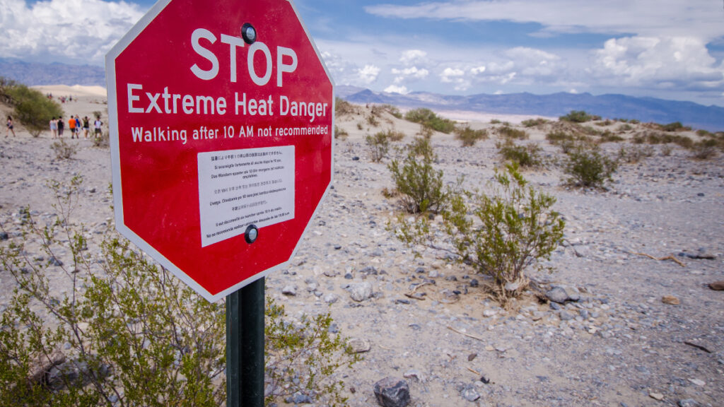 An extreme heat warning sign in Death Valley National Park in California