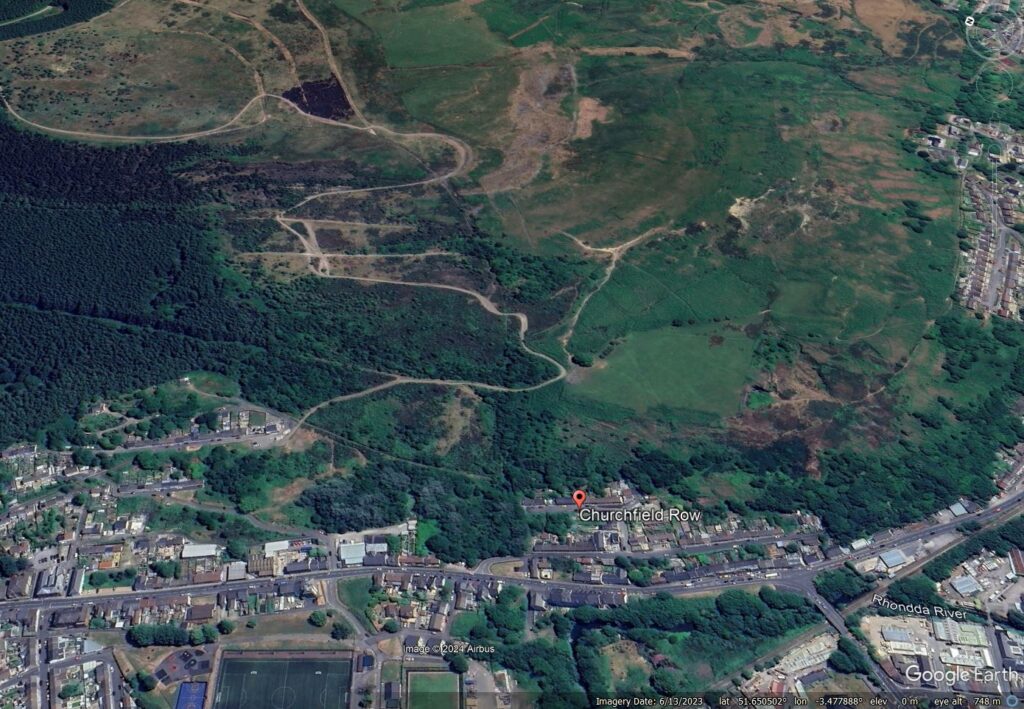 Google Earth image of the site of the 1916 landslide at Pentre in South Wales.