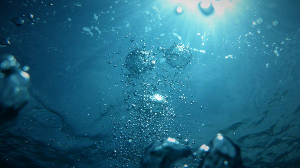 Bubbles bubble up in the ocean.