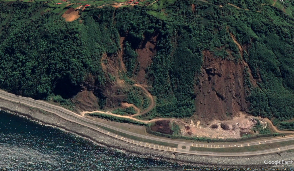 Google Earth image of the site of the 8 December 2024 Arhavi landslide in Turkey.
