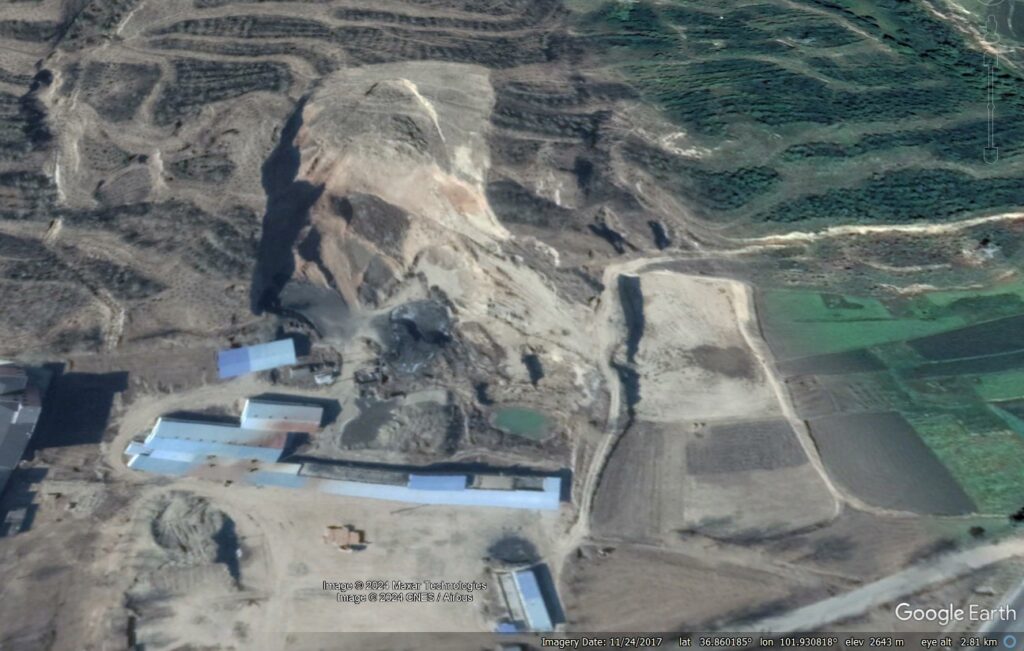 A Google Earth view of a part ofthe 1 September 2022 Huzhu landslide in China, showing the significant distress in an area that subsequently failed.