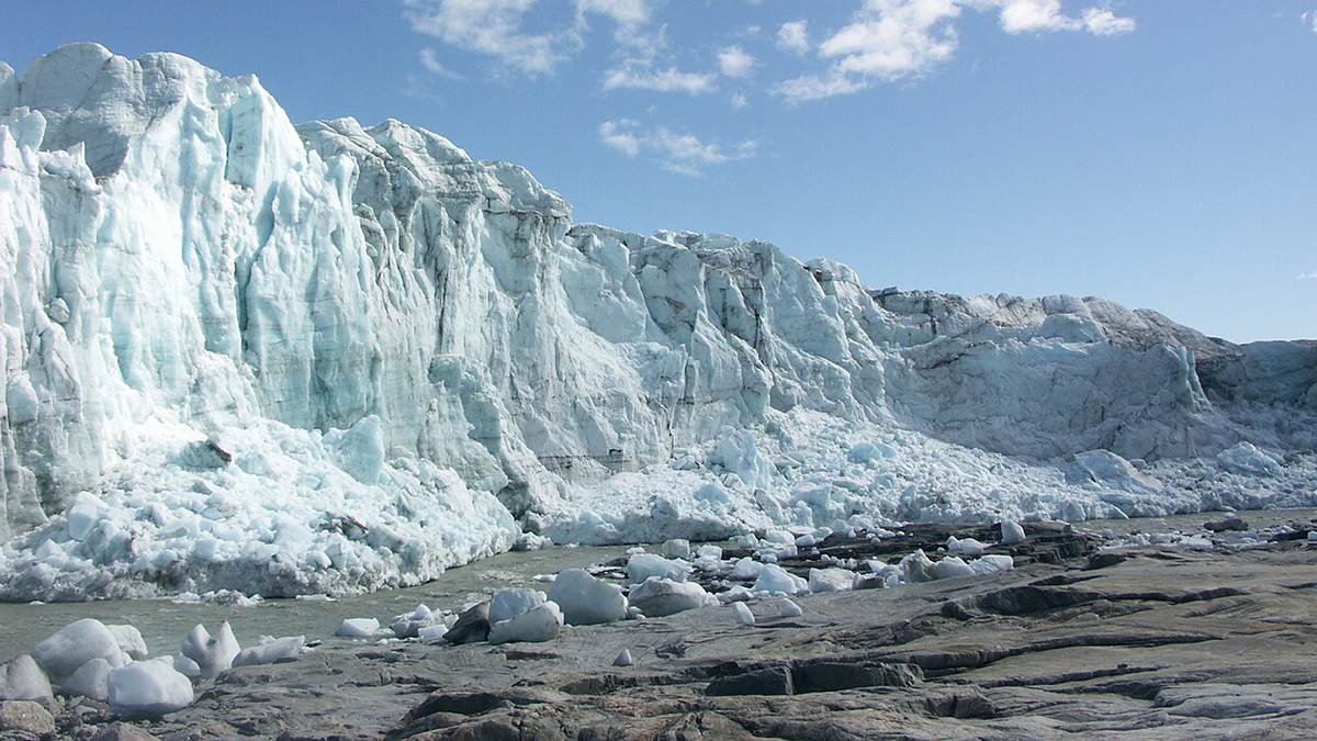 Photo of a glacier