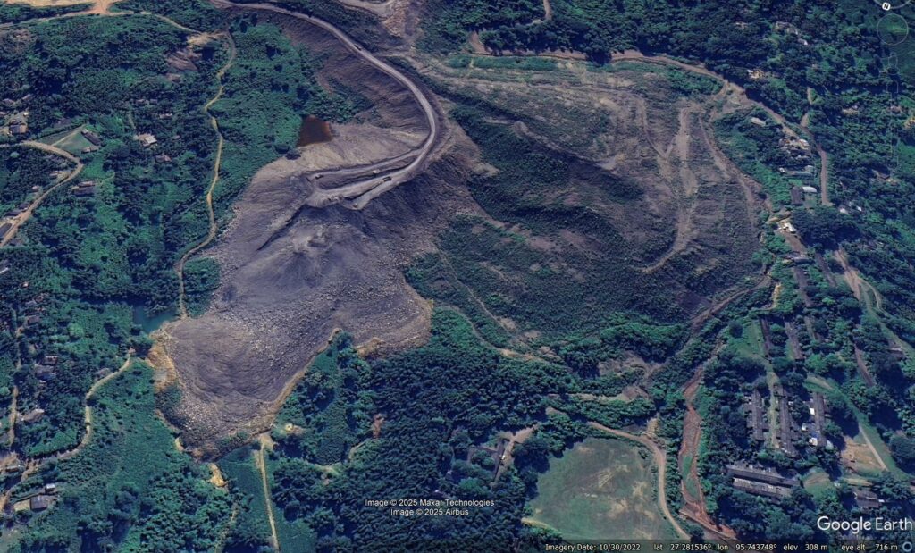 Google Earth image of one of the mine waste piles near to  Ledo in Assam, India.