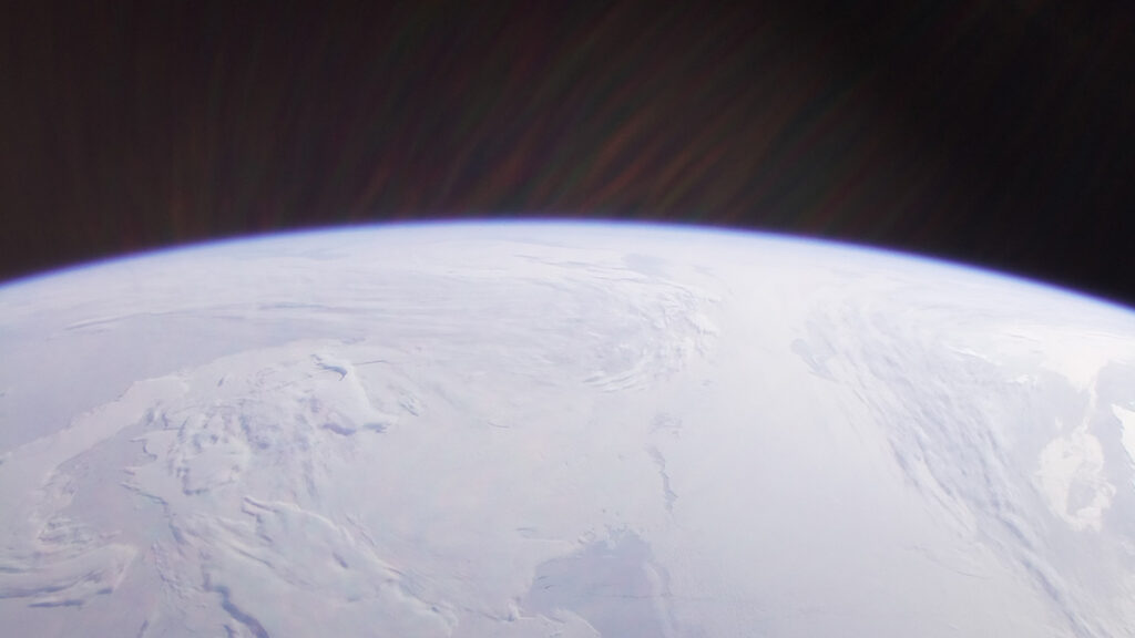 Earth’s North Pole surface covered in ice