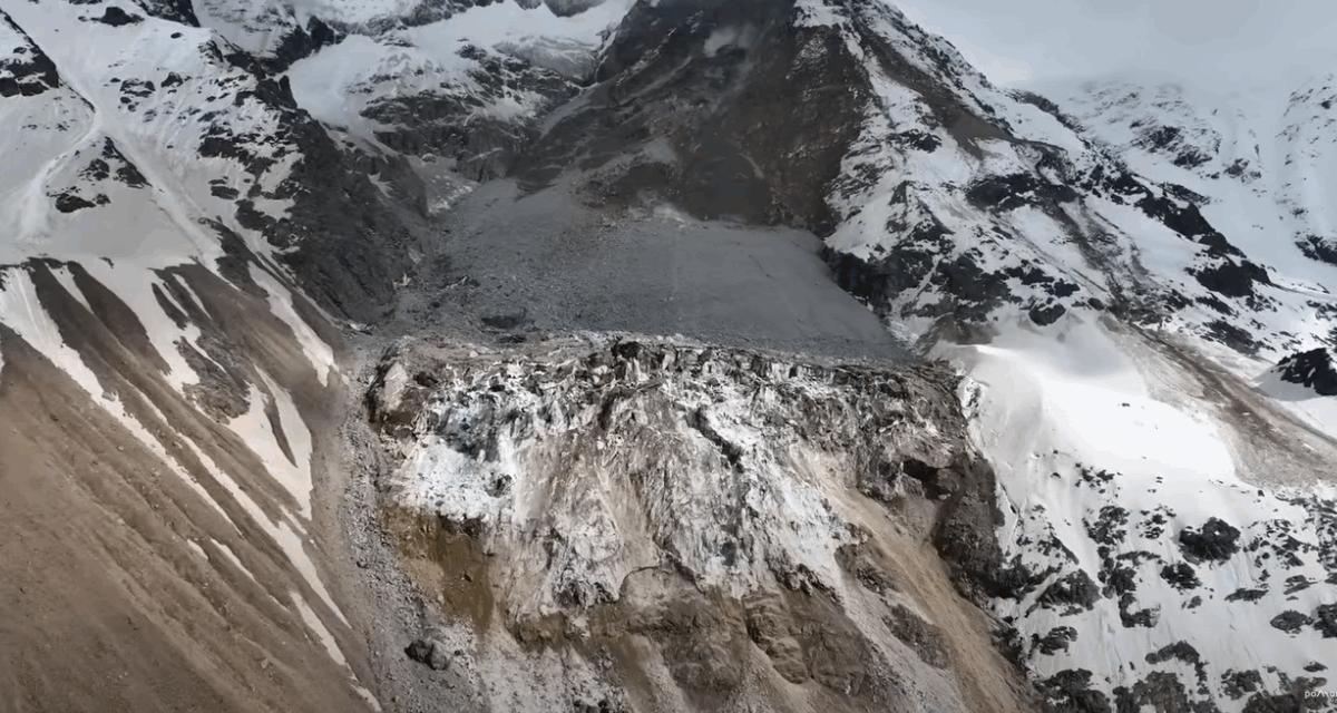 The current situation on the Birch Glacier at Blatten.