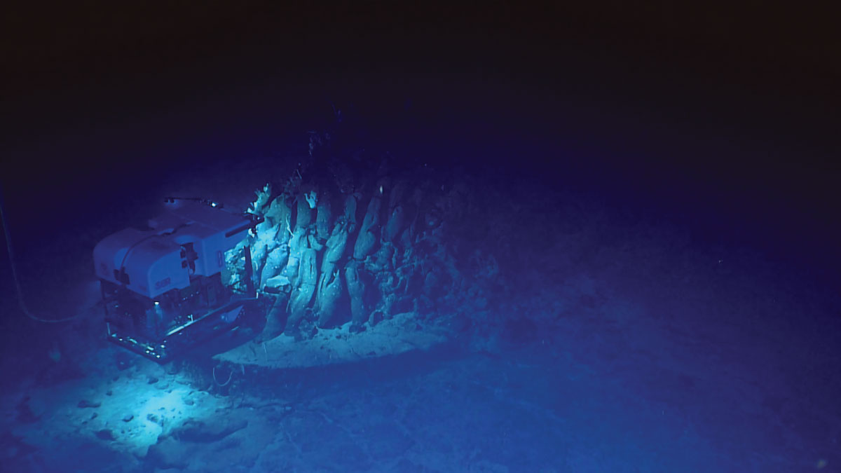 ROV Deep Discoverer images an outcrop during the second of three expeditions to the mid-Atlantic Ridge that comprised Voyage to the Ridge 2022.