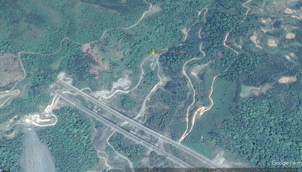 Google Earth image of the site of the 24 June 2025 landslide at Houzihé Grand Bridge in Guizhou, China.