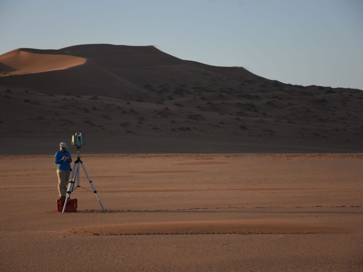 Mini Dunes Form When Sand Stops Bouncing