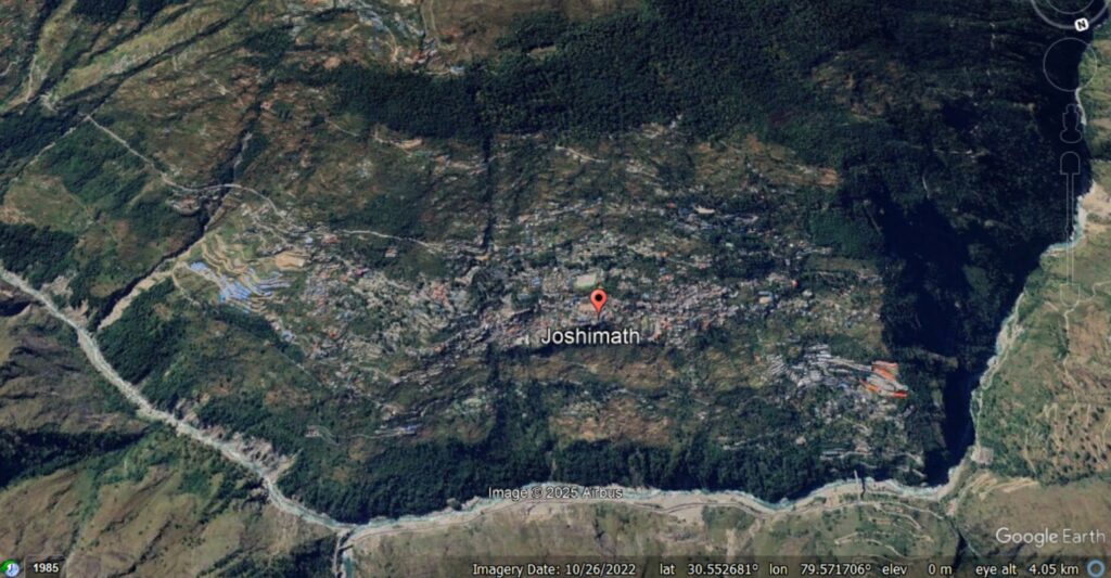 Google Earth image of the town of Joshimath in northern India.