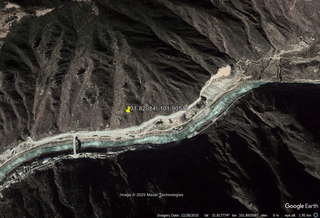 Google Earth image from 2010 of the site of Hongqi Bridge in Sichuan Province, China.