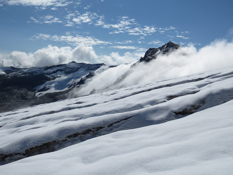 Los glaciares se están calentando más lentamente de lo esperado, pero no por mucho tiempo