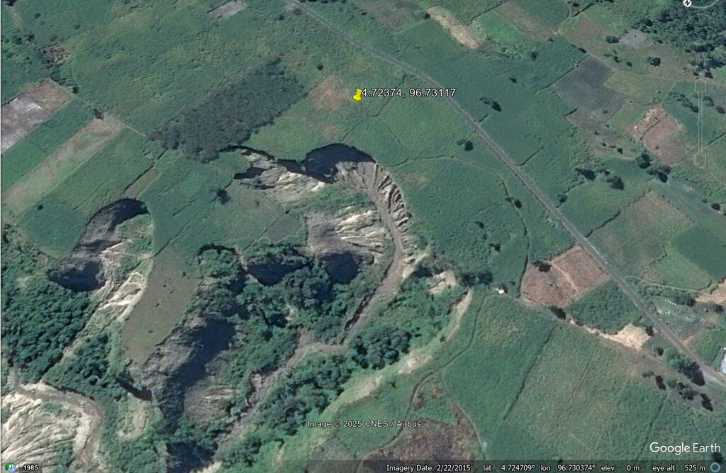 Google Earth image from February 2015 2018 of the massive gully at Pondok Balik in Indonesia.