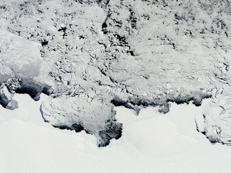Antarctic Ice Sheet Has Lost a Connecticut-Sized Amount of Ice Over the Past 30 Years