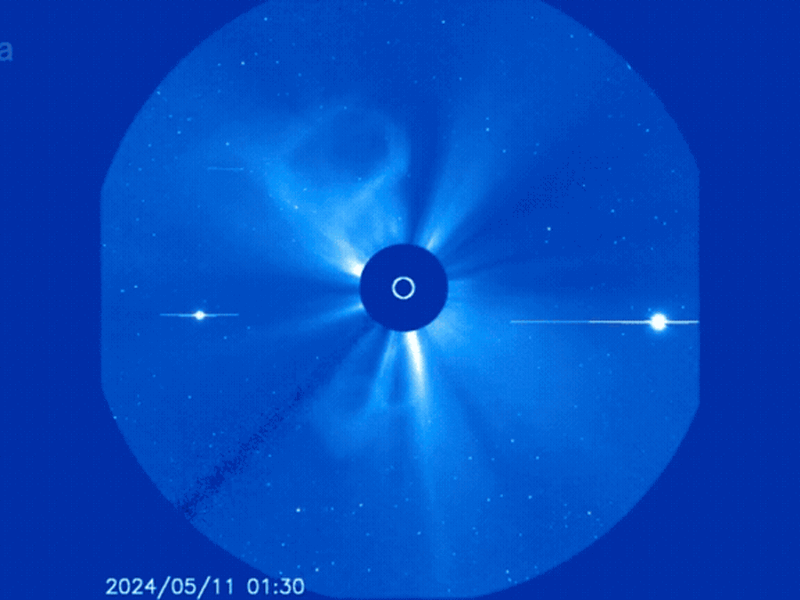 Solar Flare Spotlights the Martian Ionosphere