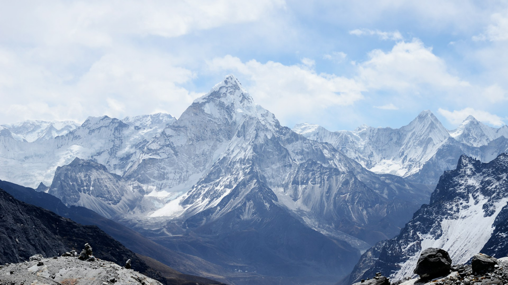 Photo of a snowy mountain range.