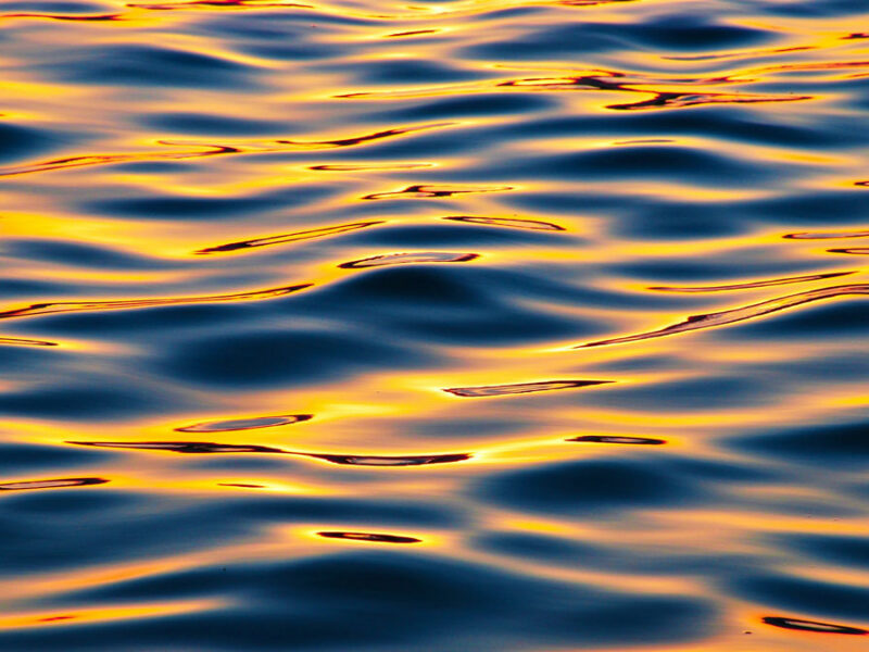 What Winds Whip Up Otherworldly Waves?