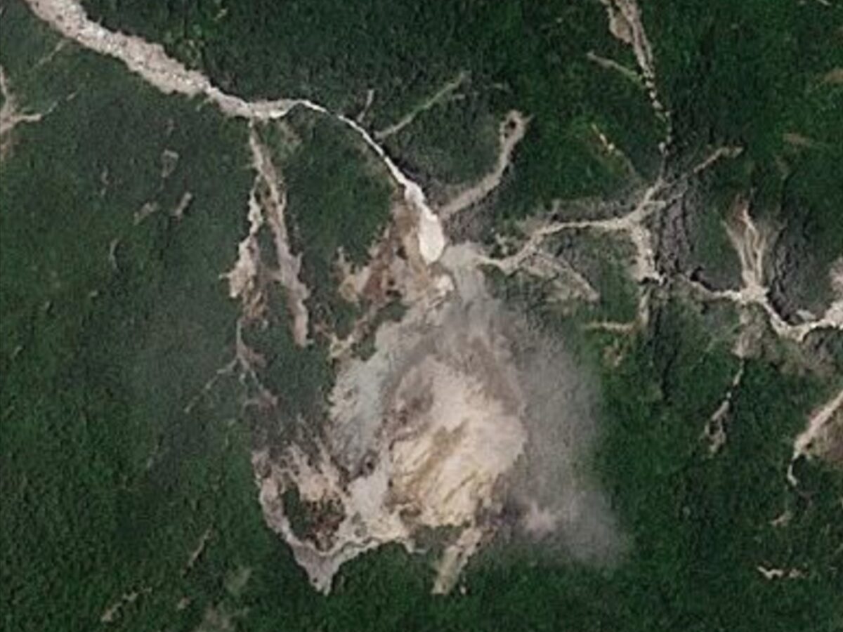 Satellite image of the site of the Wanlixi landslide on the day before the failure.