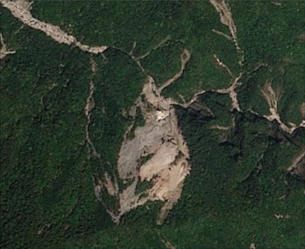 Satellite image of the site of the Wanlixi landslide about nine weeks before the failure