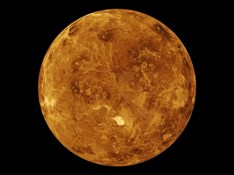 Venusian Sulfur Clouds Might Not Be So Inhospitable After All